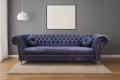 Sofa Typu chesterfield bez funkcji spania 3 osobowa granat  z gładkim siedziakem.png