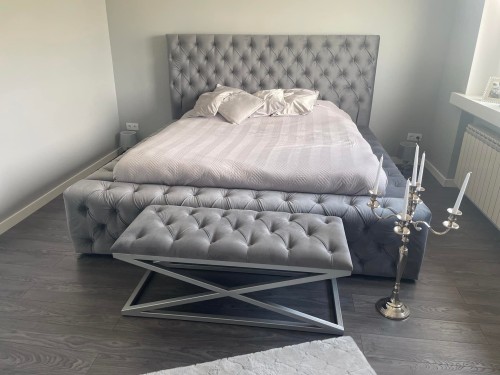 Królowa Paris szare.jpg