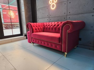 Sofa 2 osobowa Chesterfield Glamour
